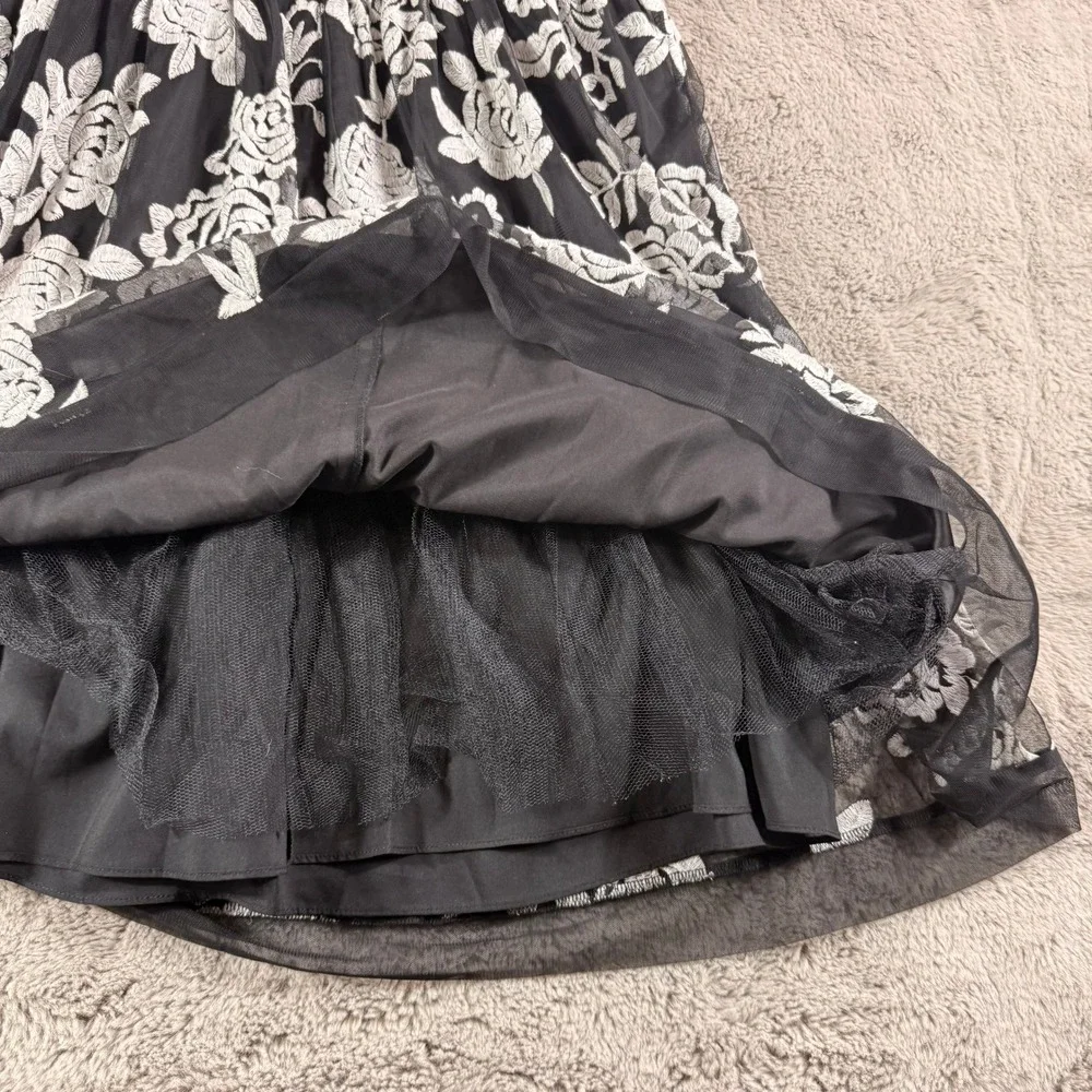 Eliza J Black White Floral Embroidered Mesh Fit Flare Dress Coquette‎ Evening 10 - Picture 11 of 14